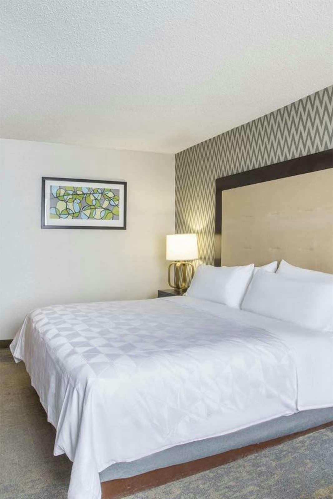 Hotel Holiday Inn Hotel & Suites Parsippany Fairfield photo 2