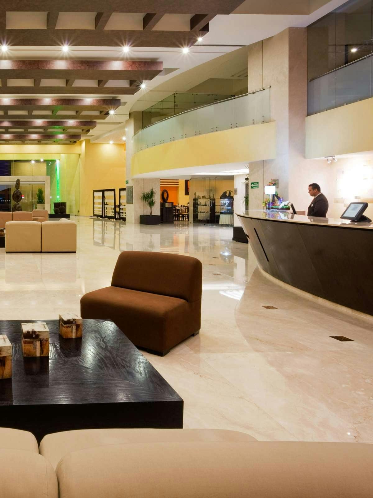 Hotel Holiday Inn Puebla Finsa photo 3