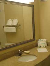 Hotel Holiday Inn Roanoke Tanglewood Routes 419 & I581 photo 3