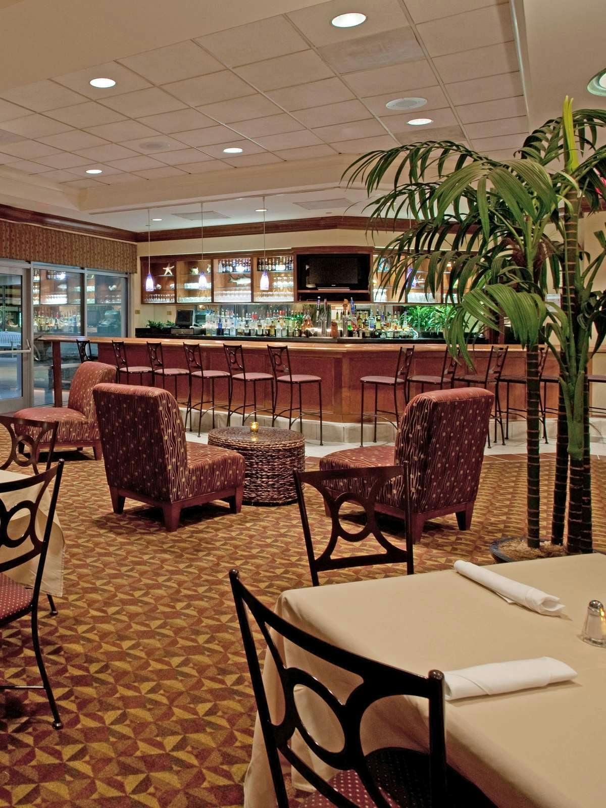 Hotel Holiday Inn Resort Wrightsville Beach photo 5