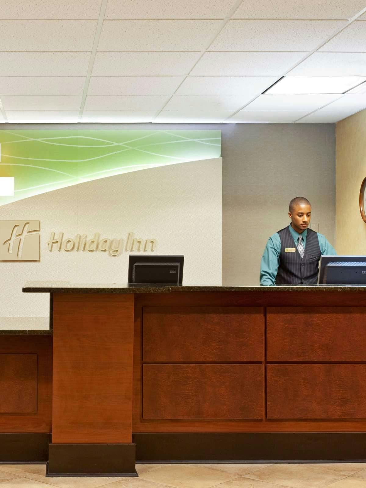 Hotel Holiday Inn Rockford photo 4