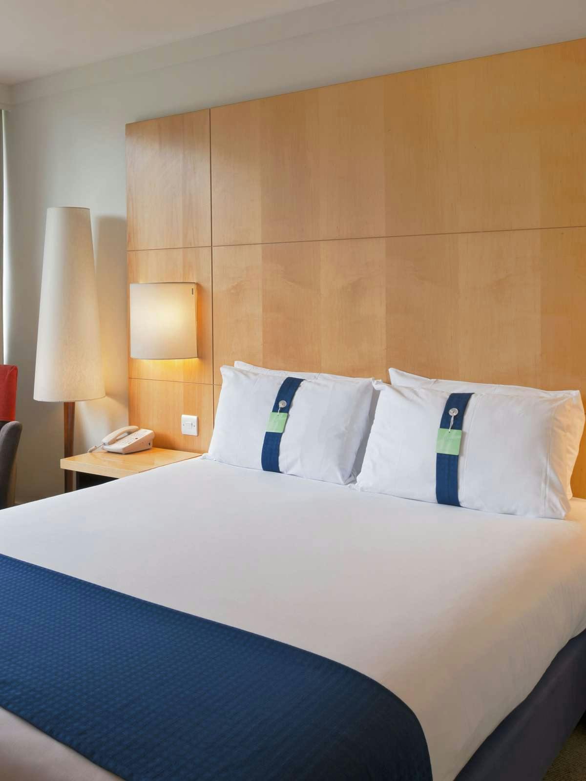 Hotel Holiday Inn Runcorn photo 1