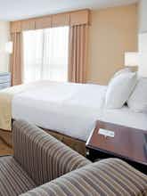 Hotel Holiday Inn South Plainfield Piscataway photo 1