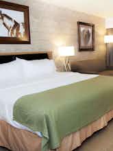 Hotel Holiday Inn Spearfish Convention Center photo 1