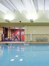 Hotel Holiday Inn Springdale/Fayetteville Area photo 5