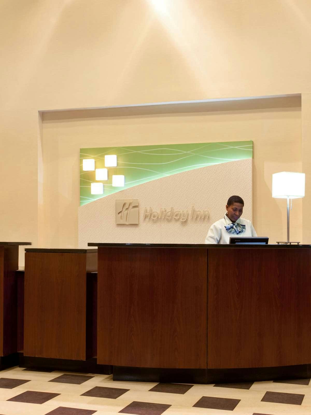 Hotel Holiday Inn St Louis Fairview Heights photo 3