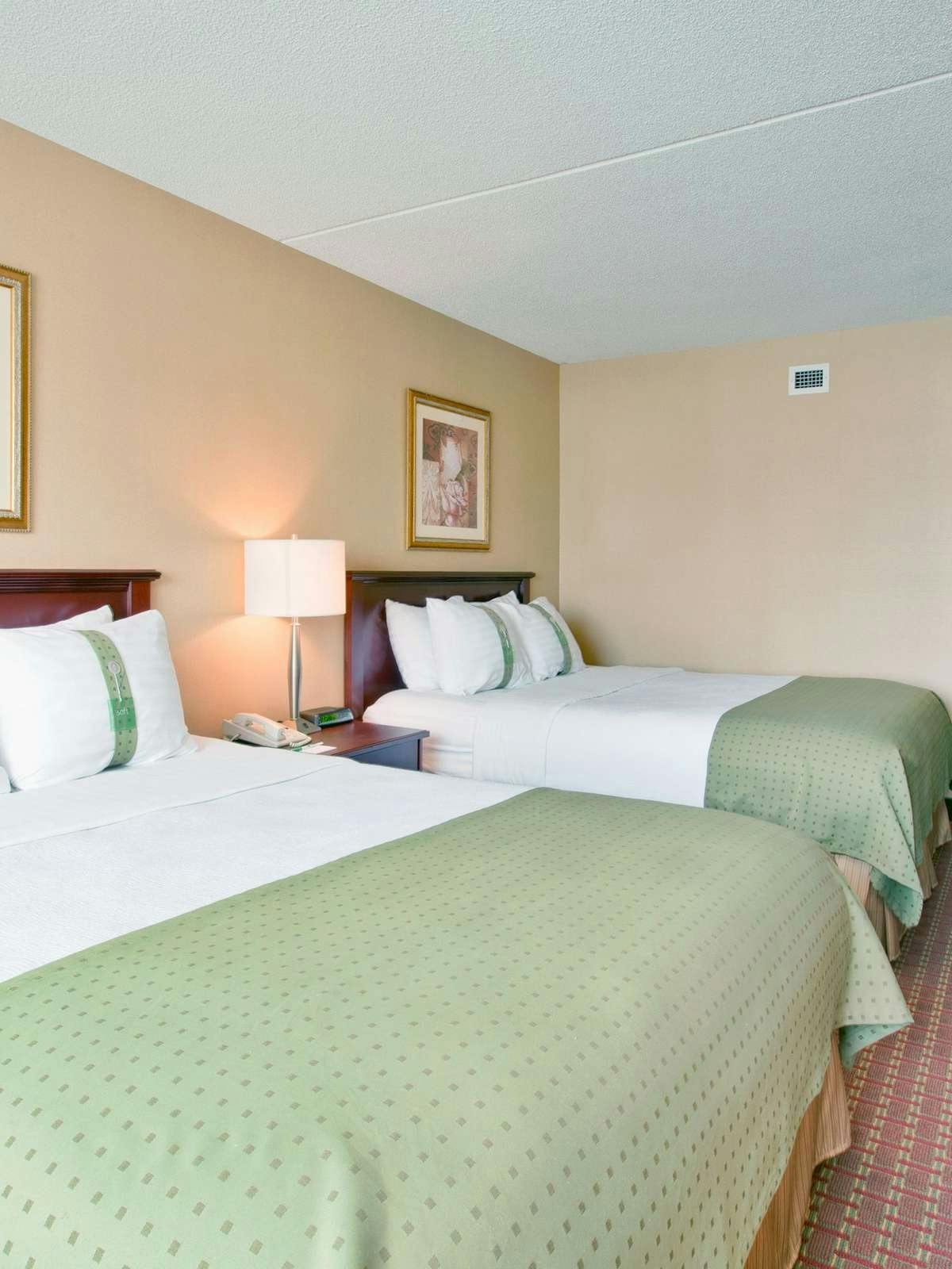 Hotel Holiday Inn St. John's Government Center photo 2