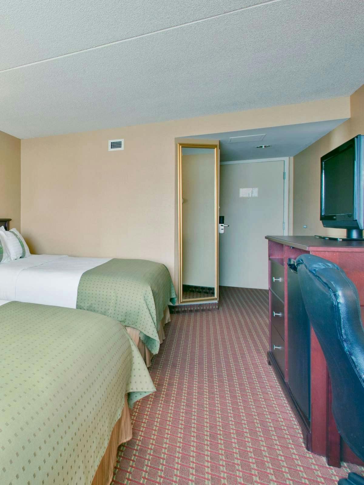 Hotel Holiday Inn St. John's Government Center photo 4