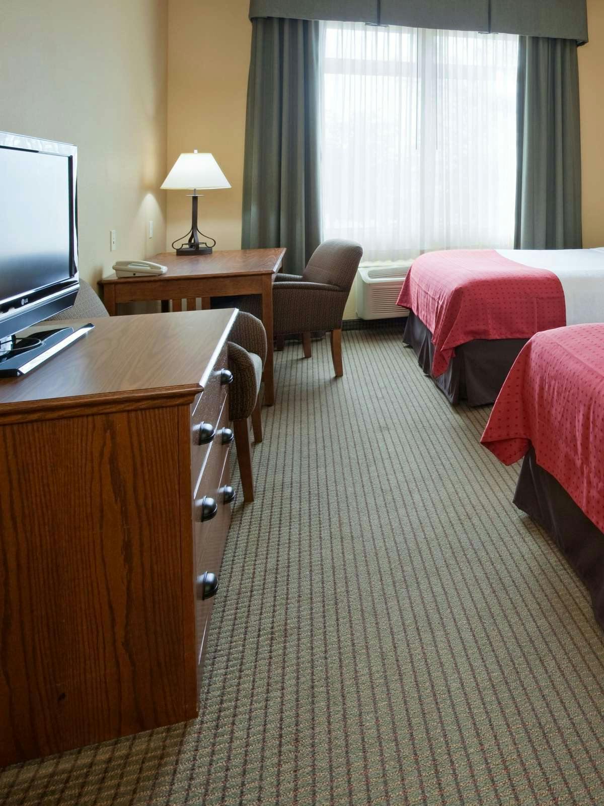 Hotel Holiday Inn Stevens Point Convention Center photo 2