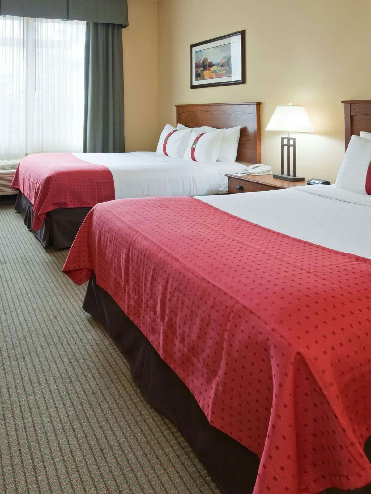 Hotel Holiday Inn Stevens Point Convention Center photo 1