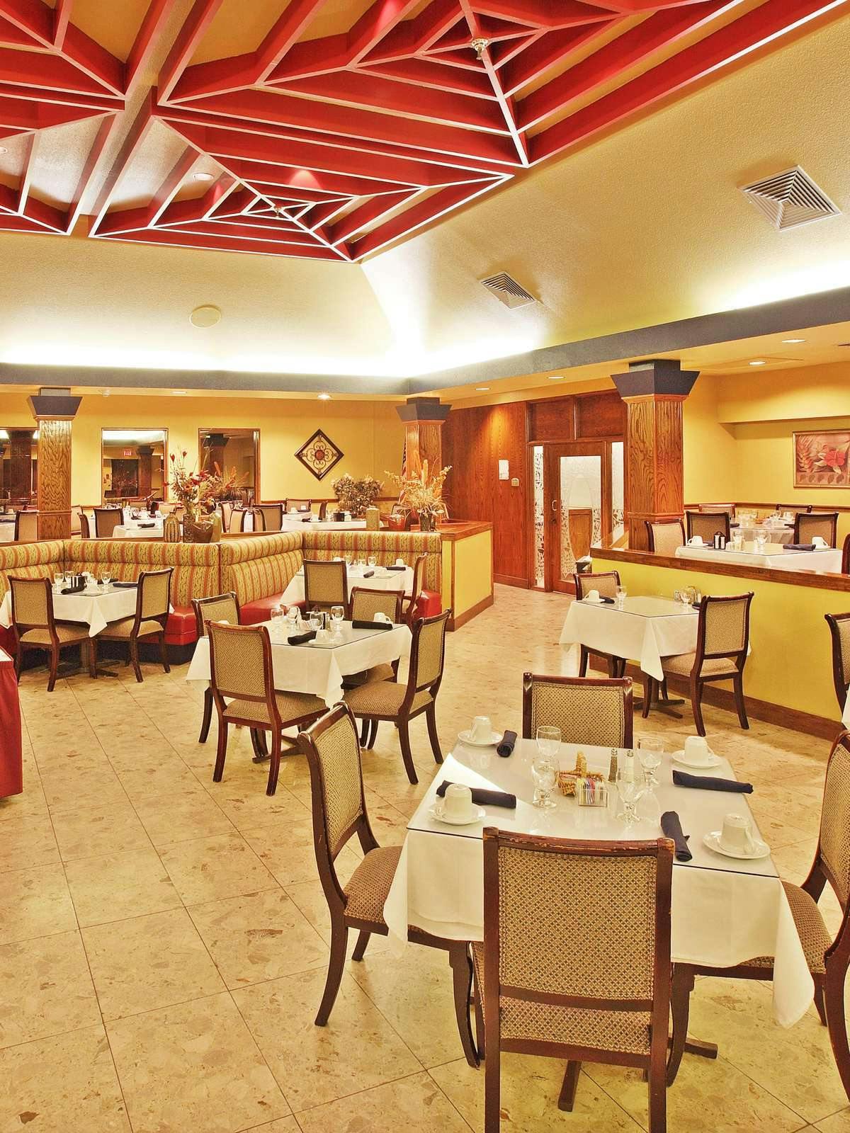 Hotel Holiday Inn Tyler South Broadway photo 2