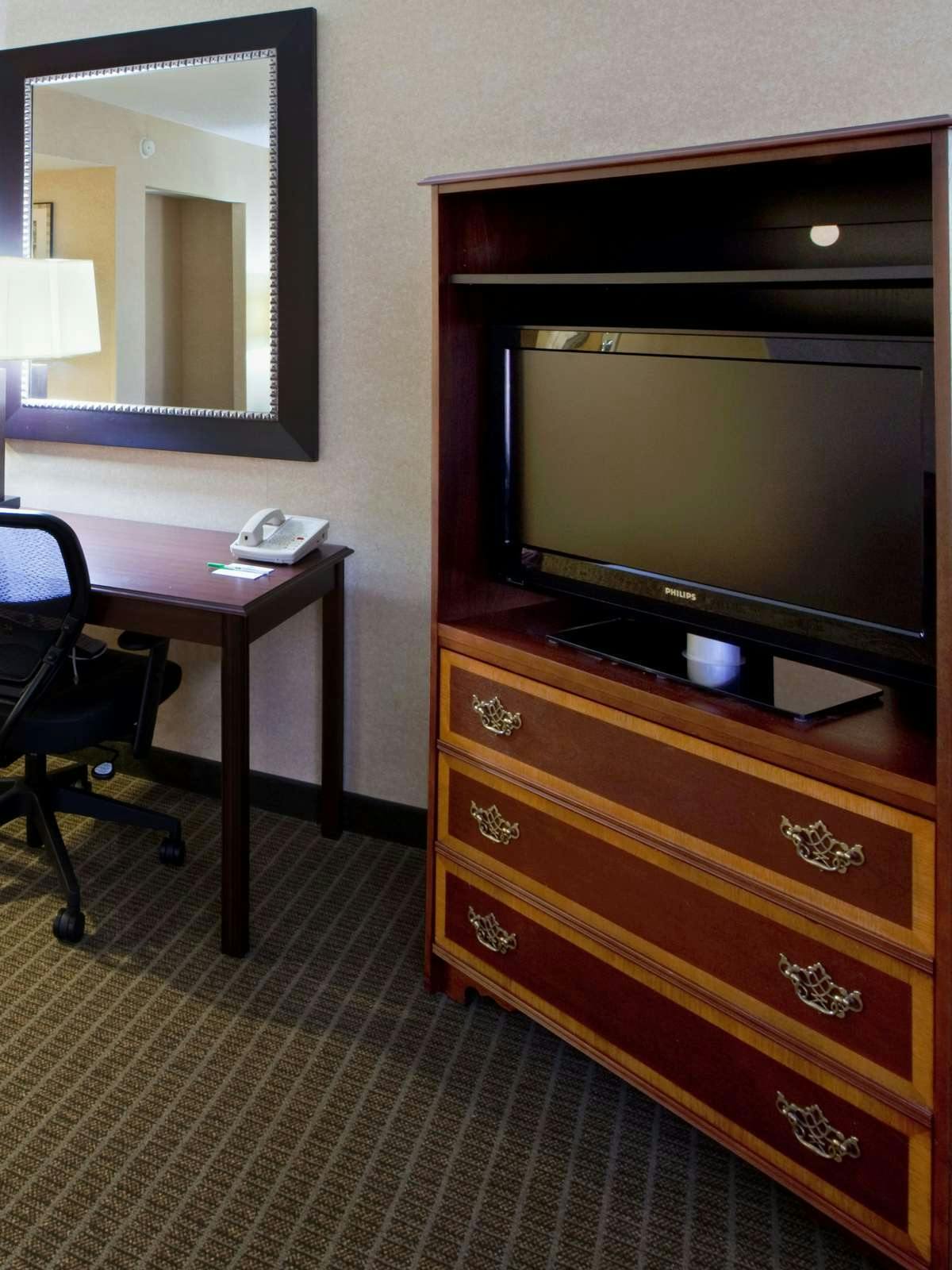 Hotel Holiday Inn Washington Dulles Intl Airport photo 2