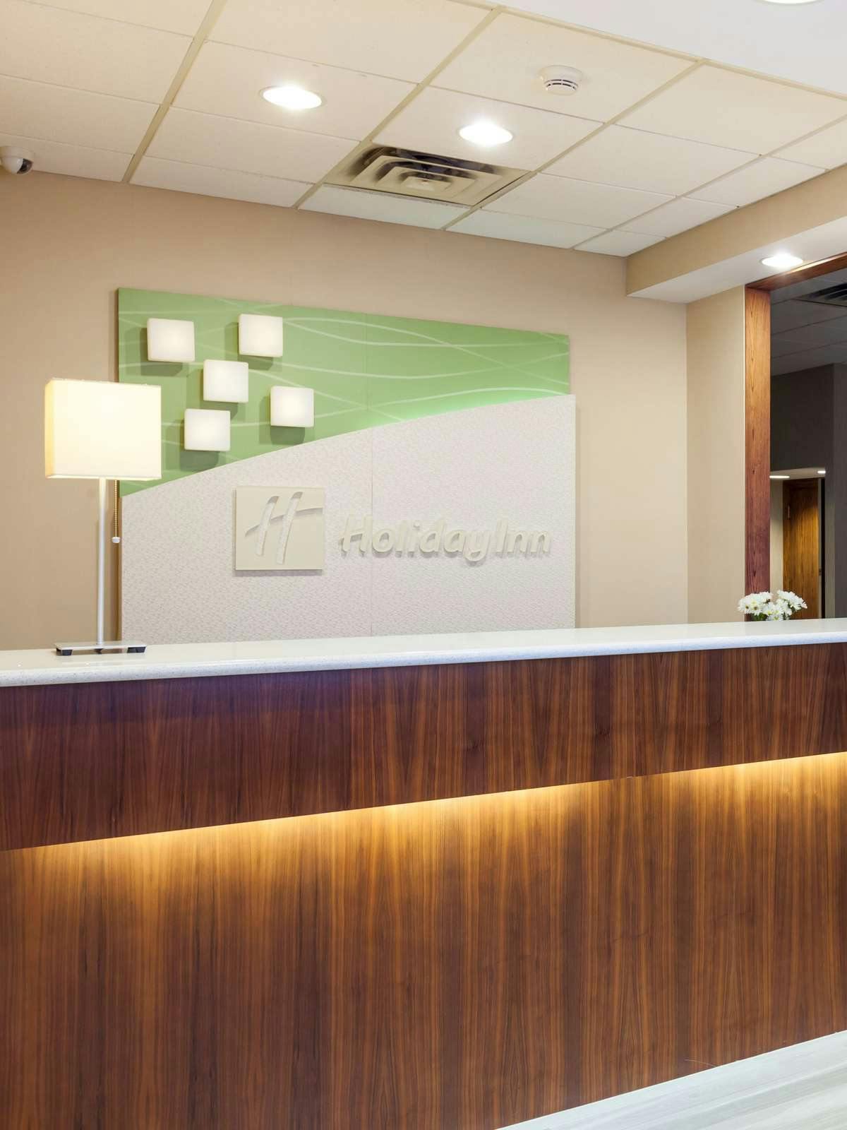 Hotel Holiday Inn Weirton photo 5