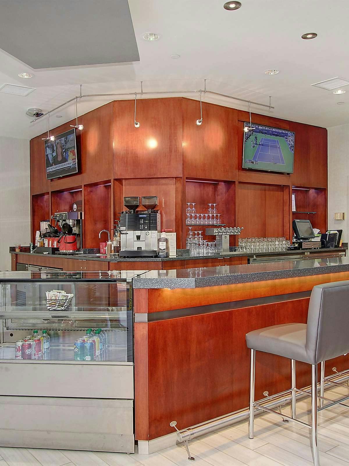 Hotel Holiday Inn University Plaza Bowling Green photo 2