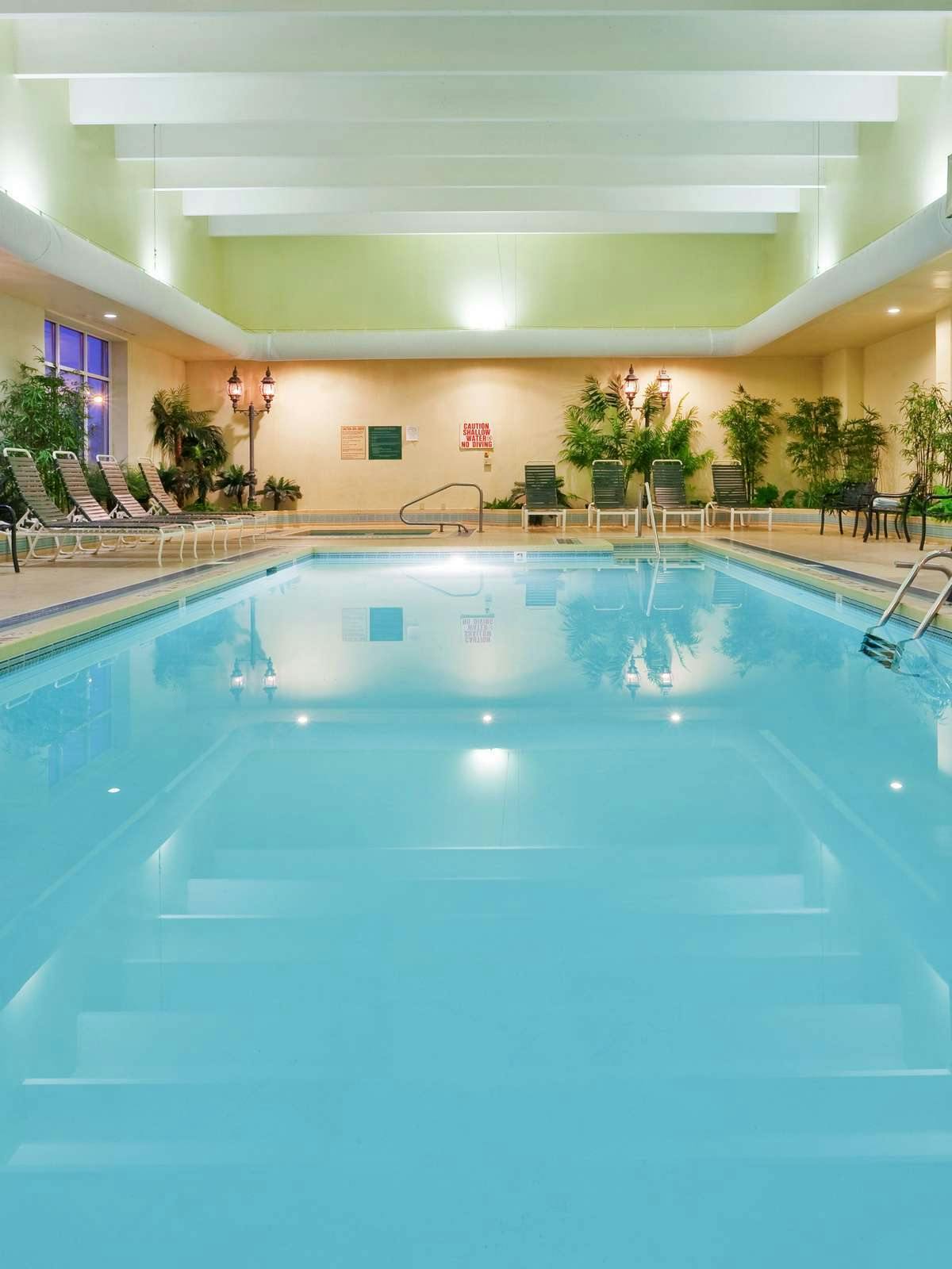 Hotel Holiday Inn University Plaza Bowling Green photo 5