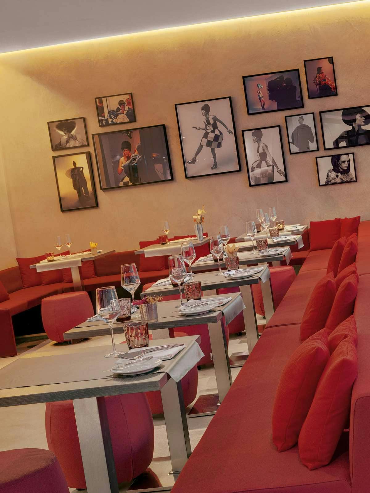 Hotel Hotel Indigo Düsseldorf - Victoriaplatz photo 4