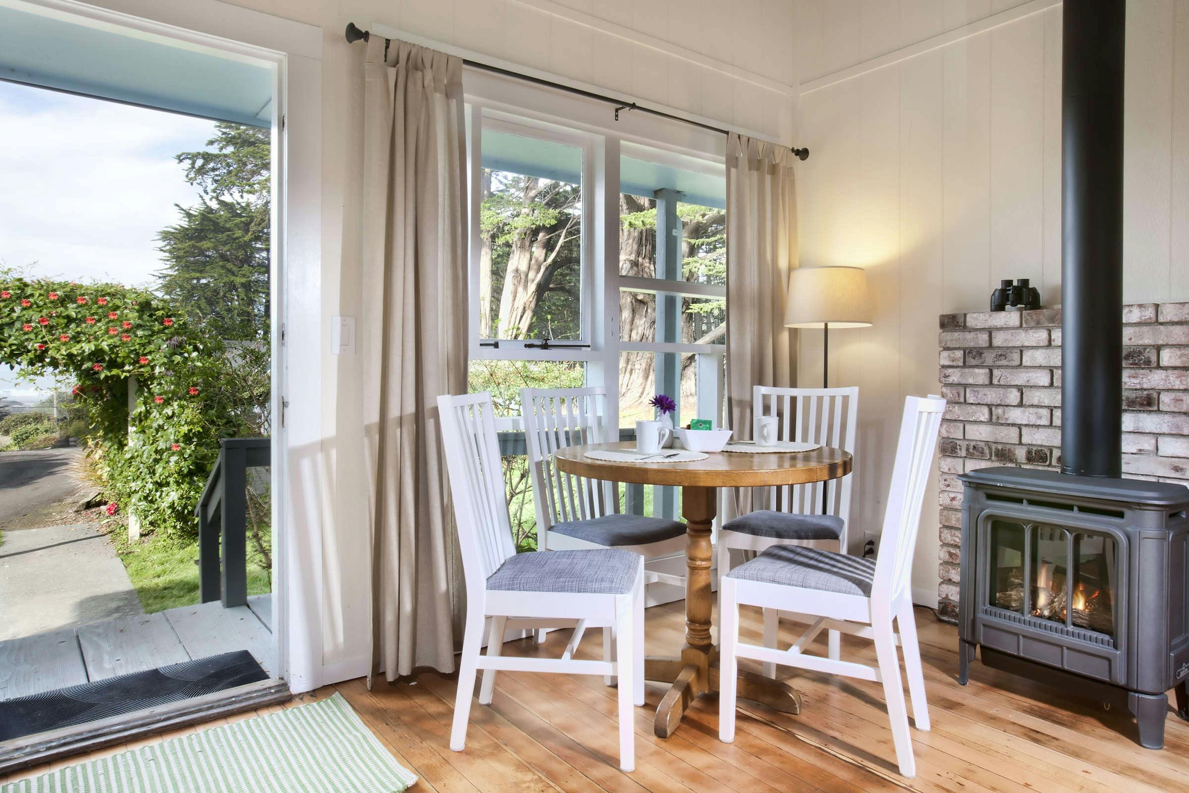 Inn at Schoolhouse Creek