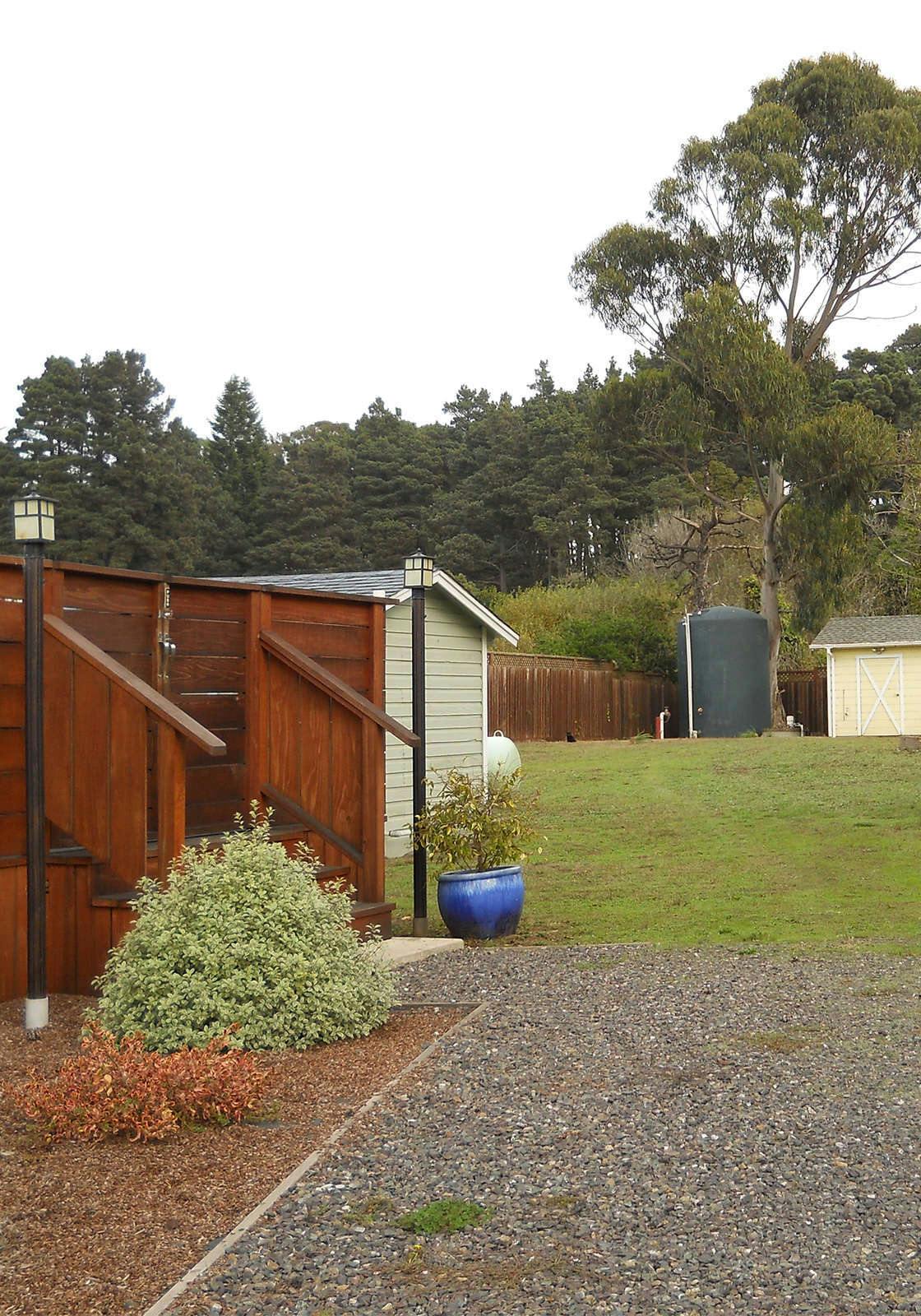 Hotel Shoreline Cottages photo 2