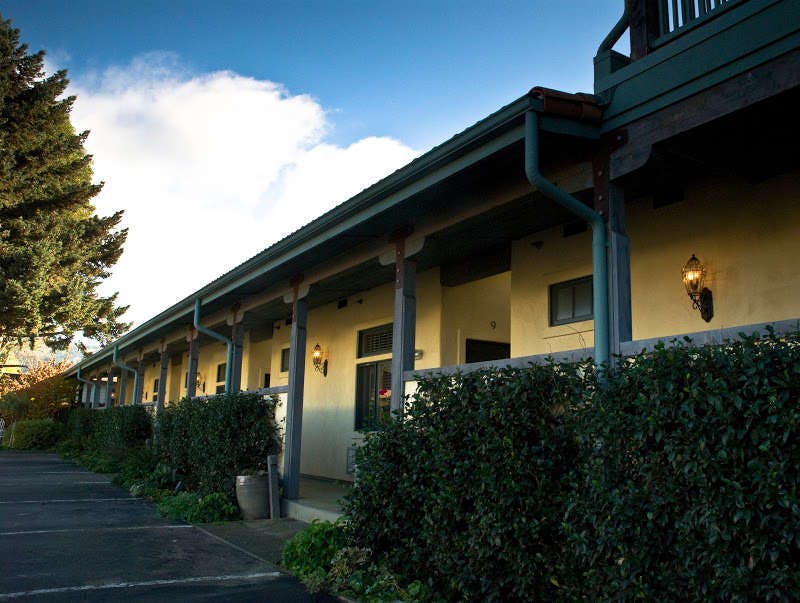Hotel Sonoma Creek Inn photo 2