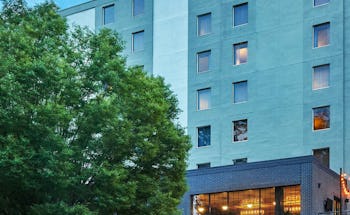 Graduate by Hilton Charlottesville
