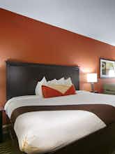 Hotel Best Western Plus Atlanta Airport-East photo 1