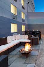 Hotel Hotel Indigo Cleveland-Beachwood photo 1