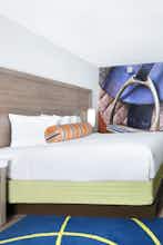 Hotel Hotel Indigo Cleveland-Beachwood photo 2