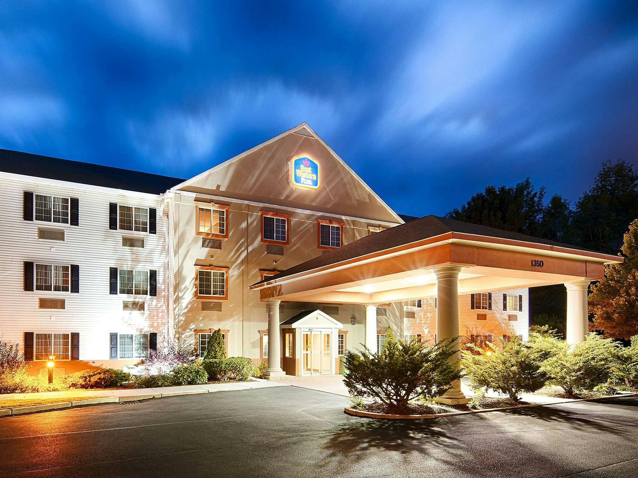 Best Western Plus Berkshire Hills Inn & Suites