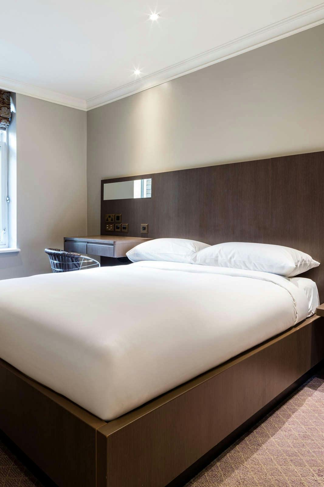 Hotel Radisson Blu Edwardian Bloomsbury Street Hotel, London photo 2