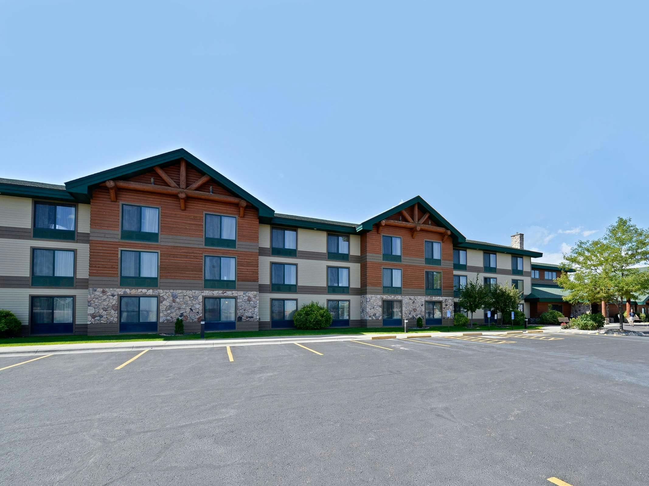 Best Western Plus Sidney Lodge