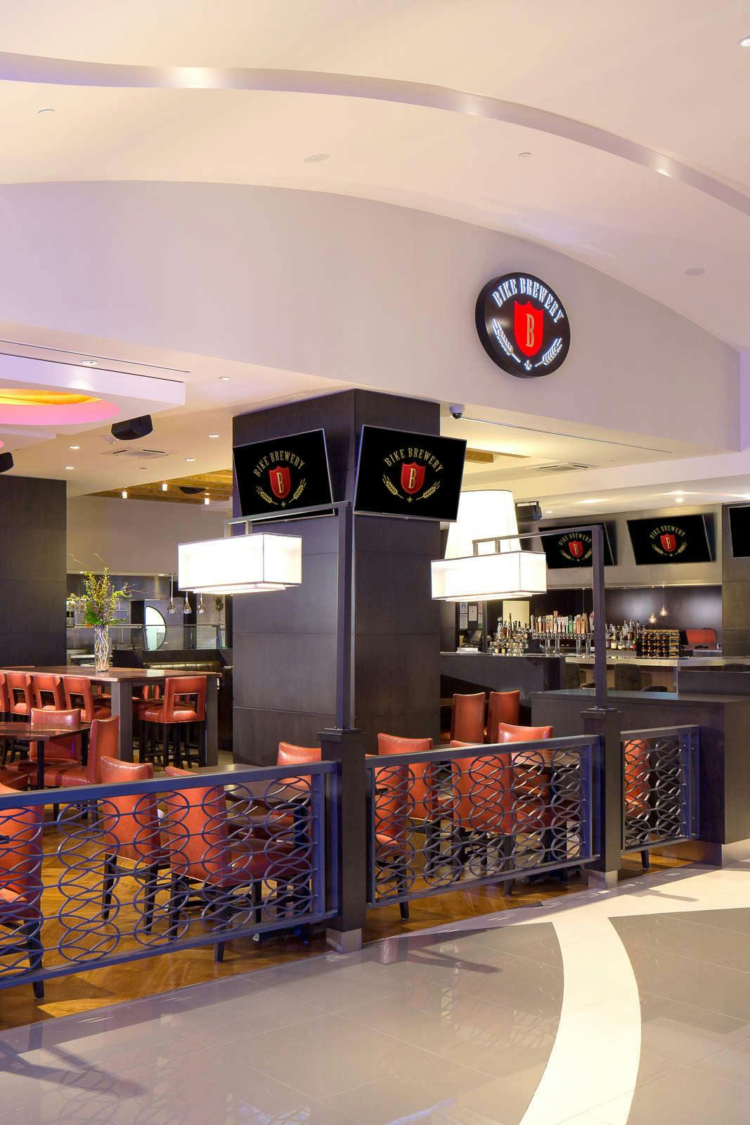 Hotel The Bicycle Hotel & Casino photo 2