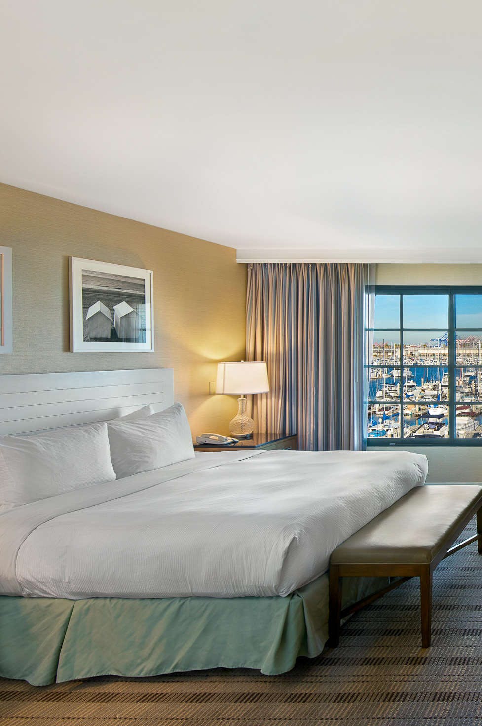 Hotel DoubleTree by Hilton Hotel San Pedro - Port of Los Angeles photo 2