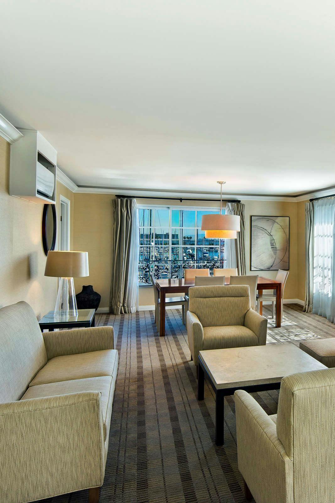 Hotel DoubleTree by Hilton Hotel San Pedro - Port of Los Angeles photo 4