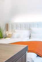 Hotel OLIVER urban photo 3
