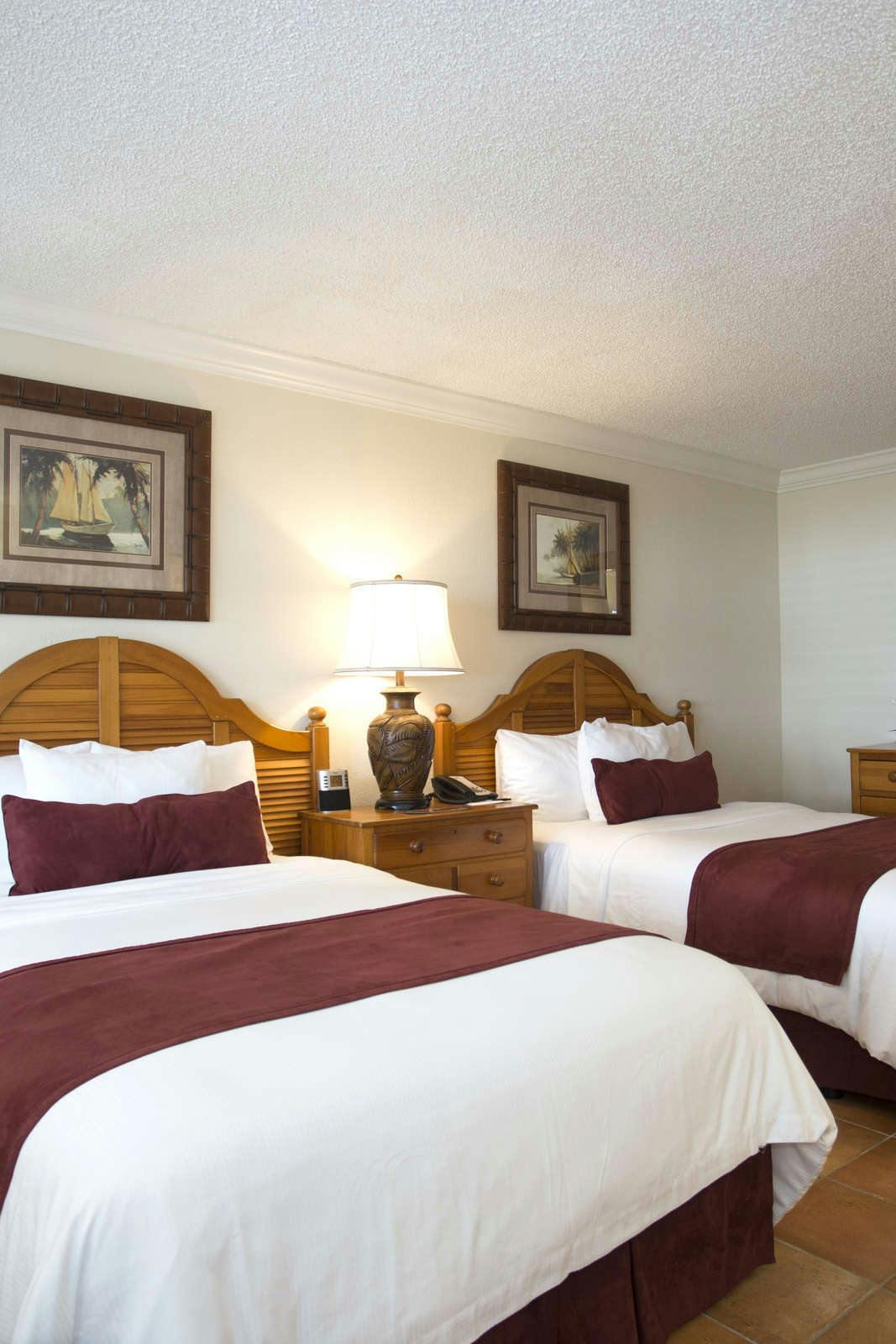 Hotel Vanderbilt Beach Resort photo 4