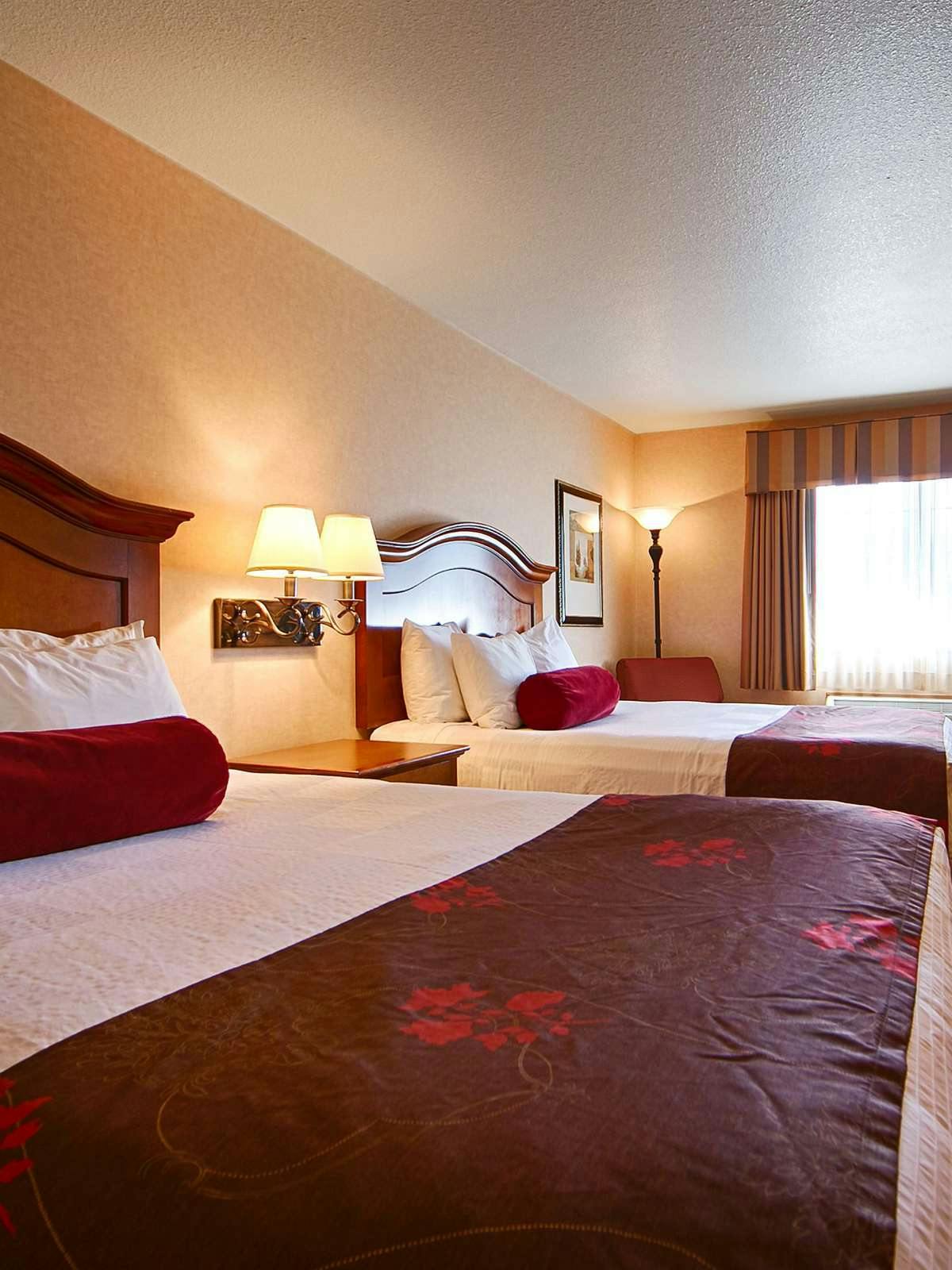 Hotel Best Western Plus Rama Inn & Suites photo 1