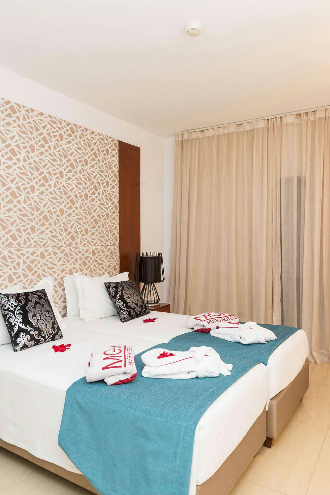 Hotel Grand Muthu Oura View Beach Club photo 3