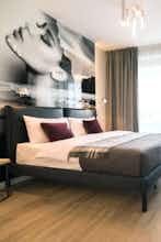 Hotel Empire Apart OVO photo 1