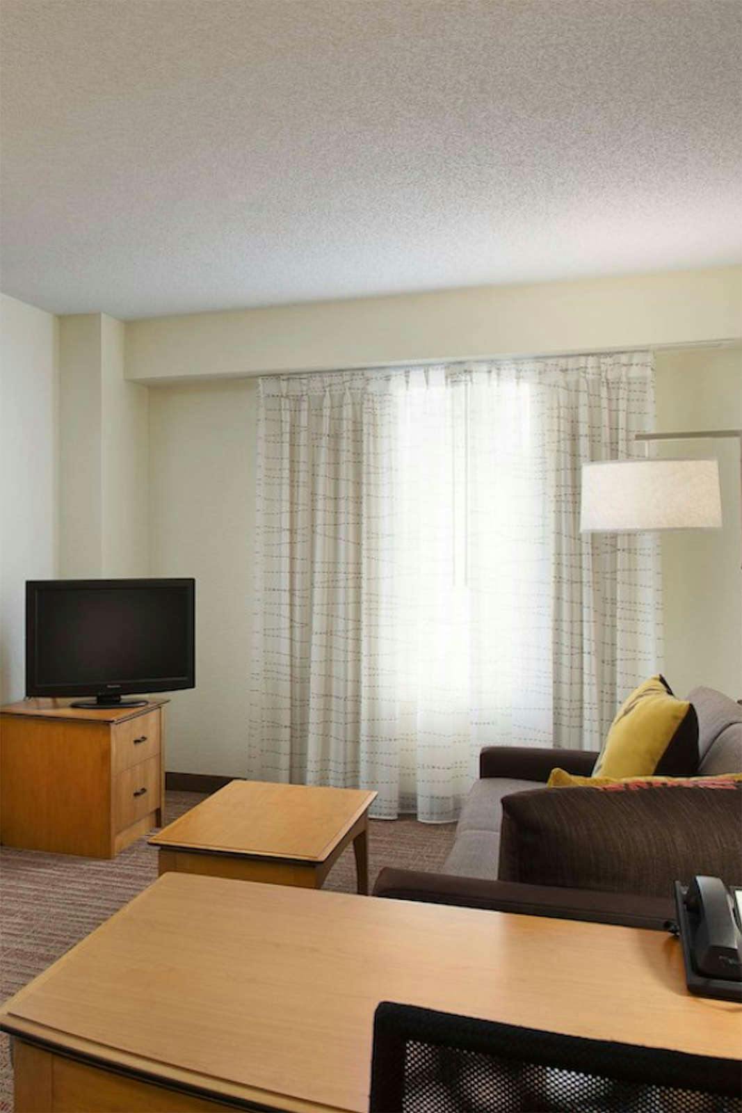 Hotel Residence Inn by Marriott Detroit Novi photo 3