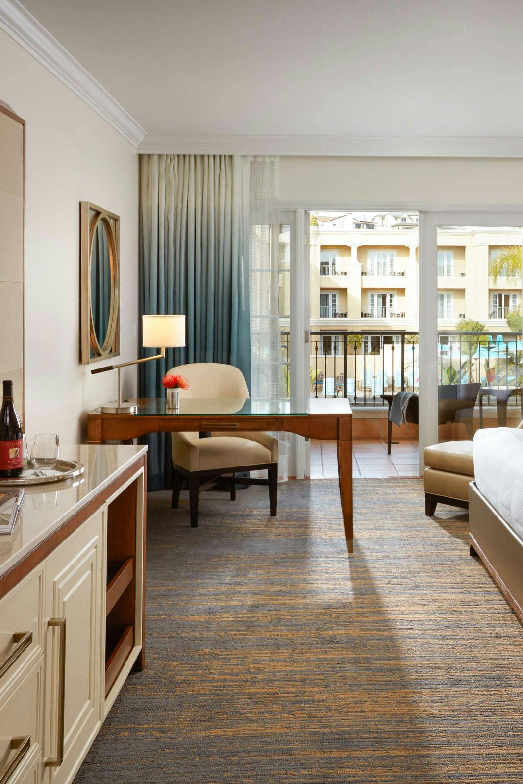 Hotel Balboa Bay Resort photo 4