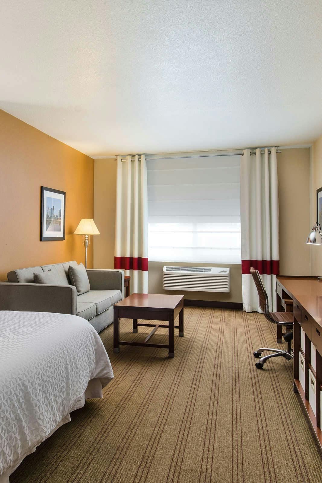 Hotel Four Points By Sheraton Portland East photo 4