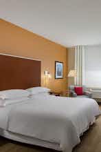 Hotel Four Points By Sheraton Portland East photo 2