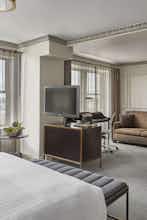 Hotel Hotel Phillips Kansas City, Curio Collection by Hilton photo 3