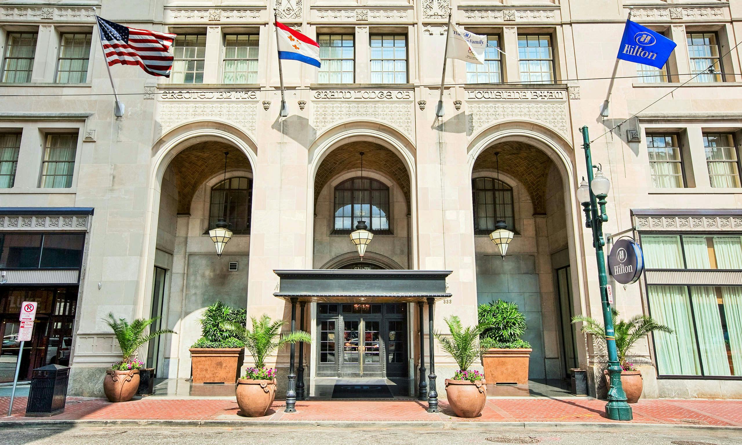 Hilton New Orleans St. Charles Ave