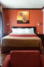 Hotel BLUE BAY INN SUITES photo 1