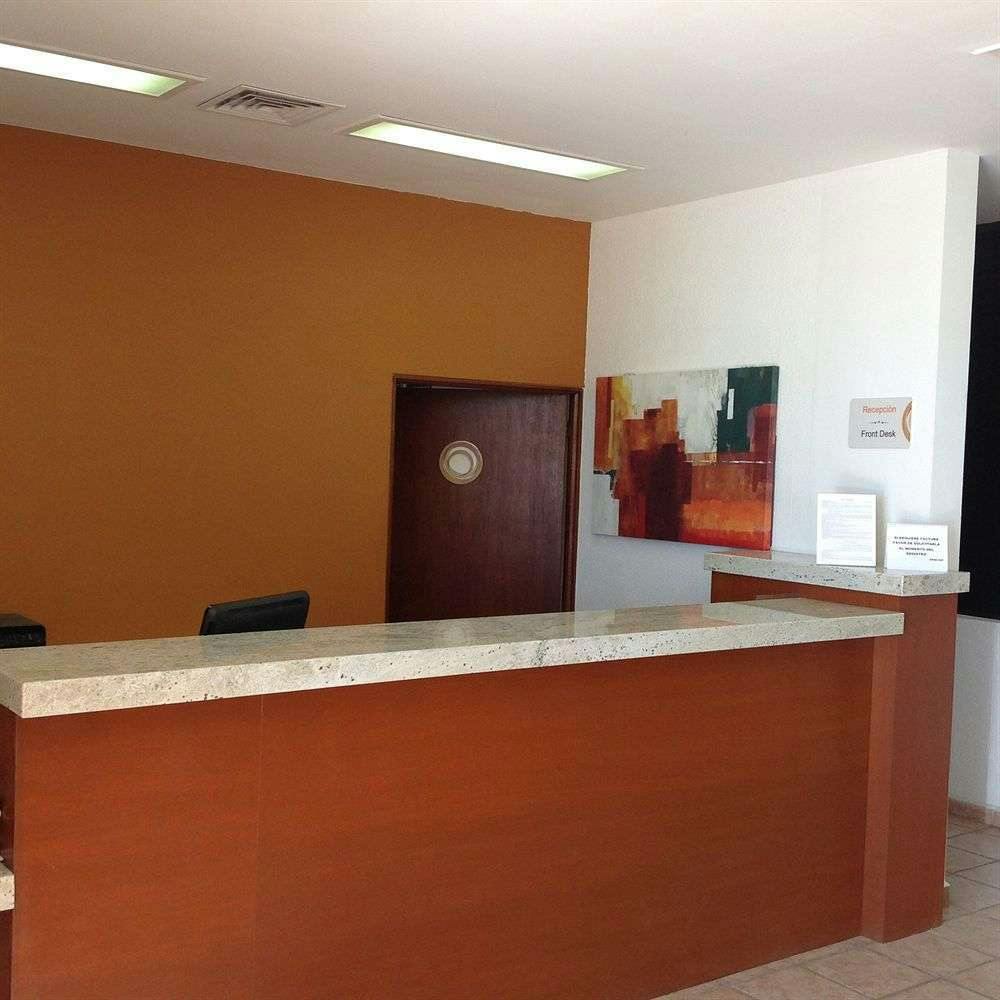 Hotel Sunrock Hotel & Suites photo 3