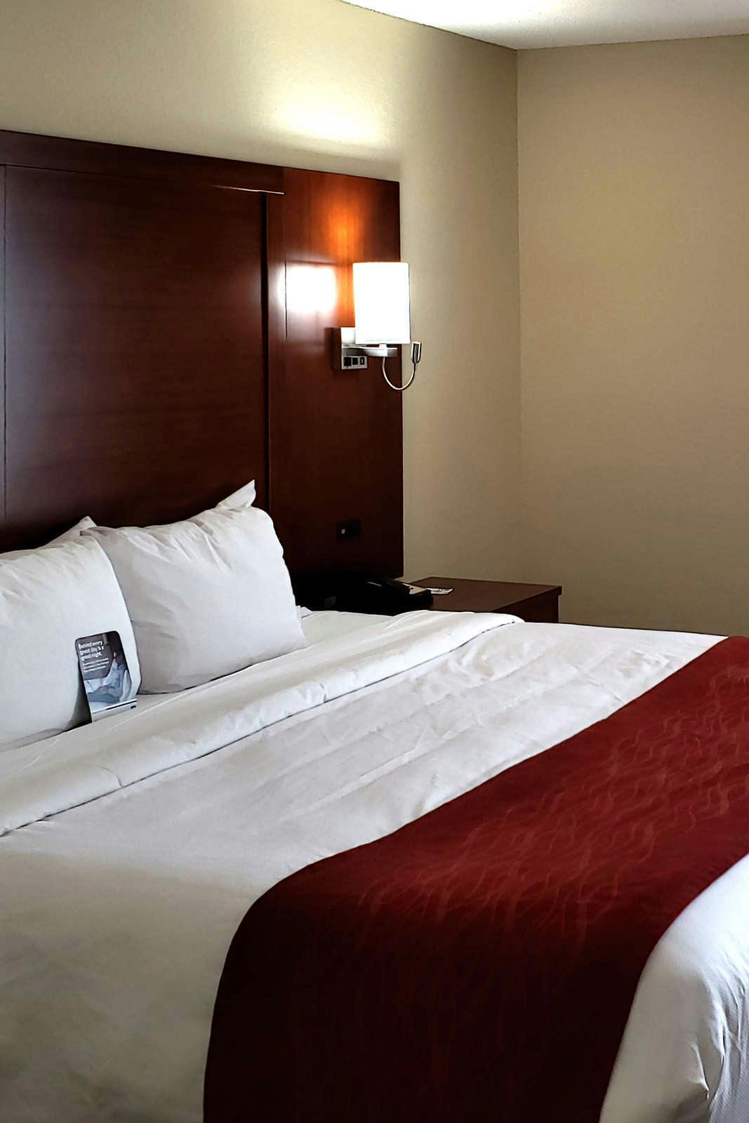 Hotel Comfort Inn Fultondale photo 1