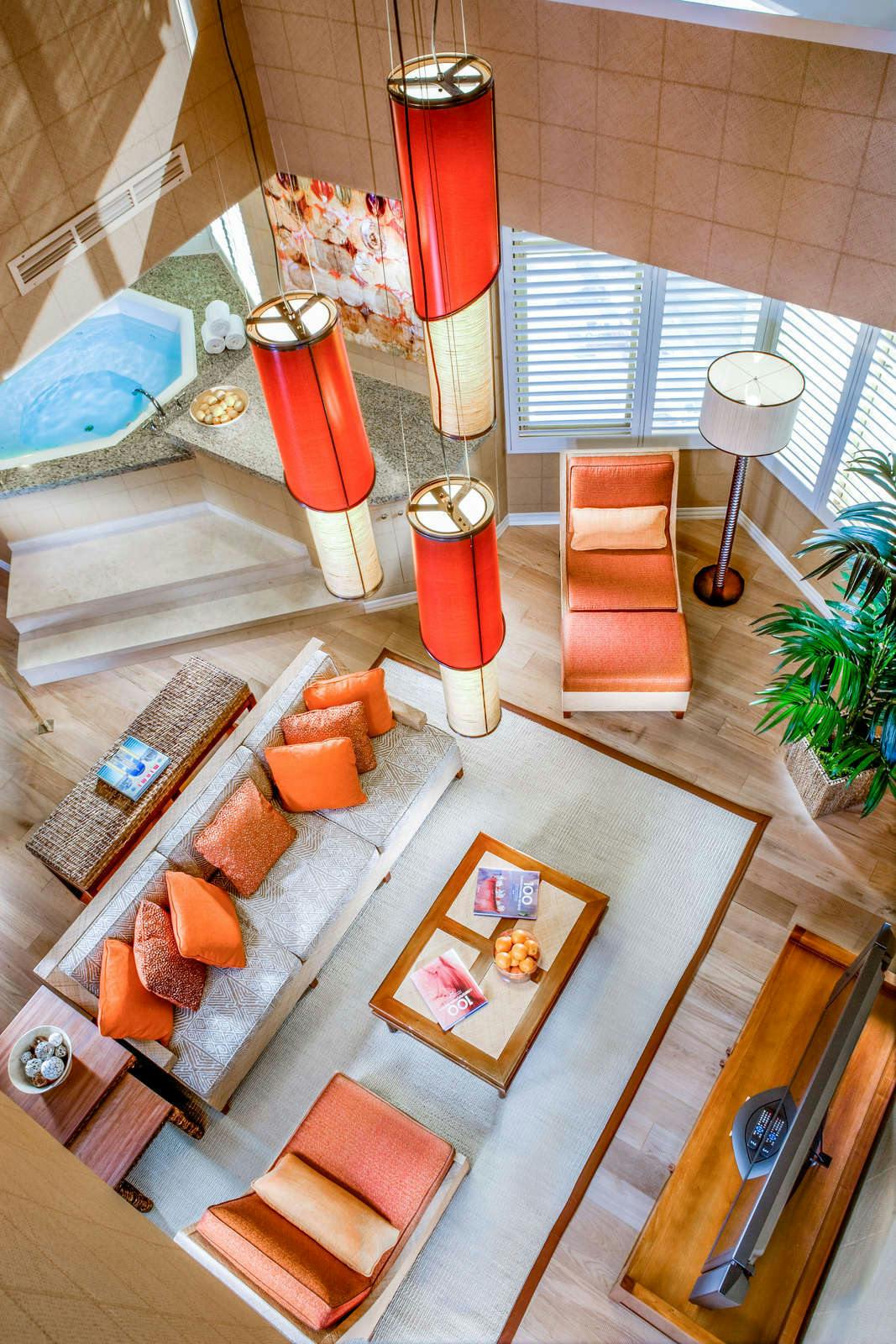 Hotel Tropicana - Penthouse Loft Suite photo 5