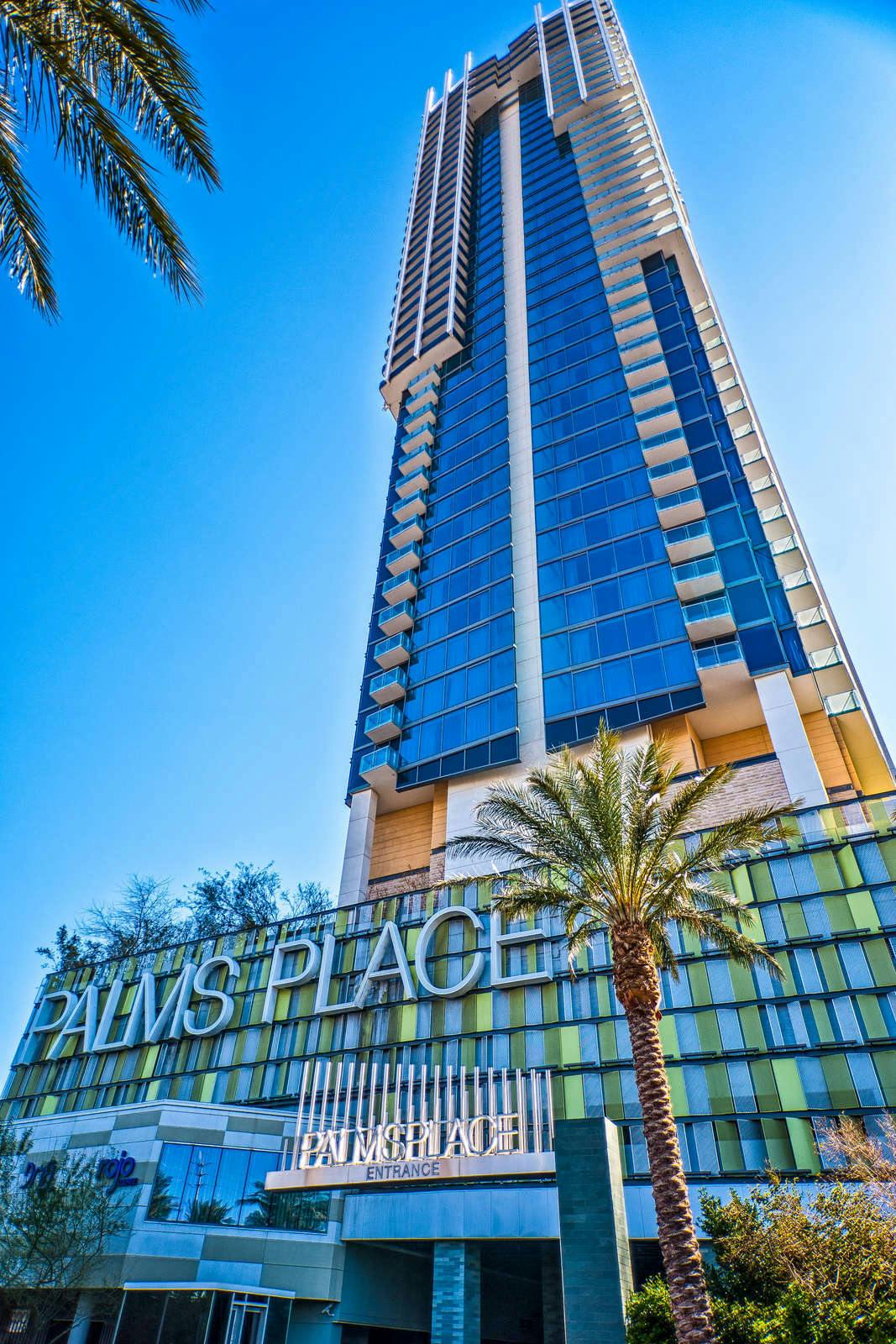 Palms Place Hotel and Spa