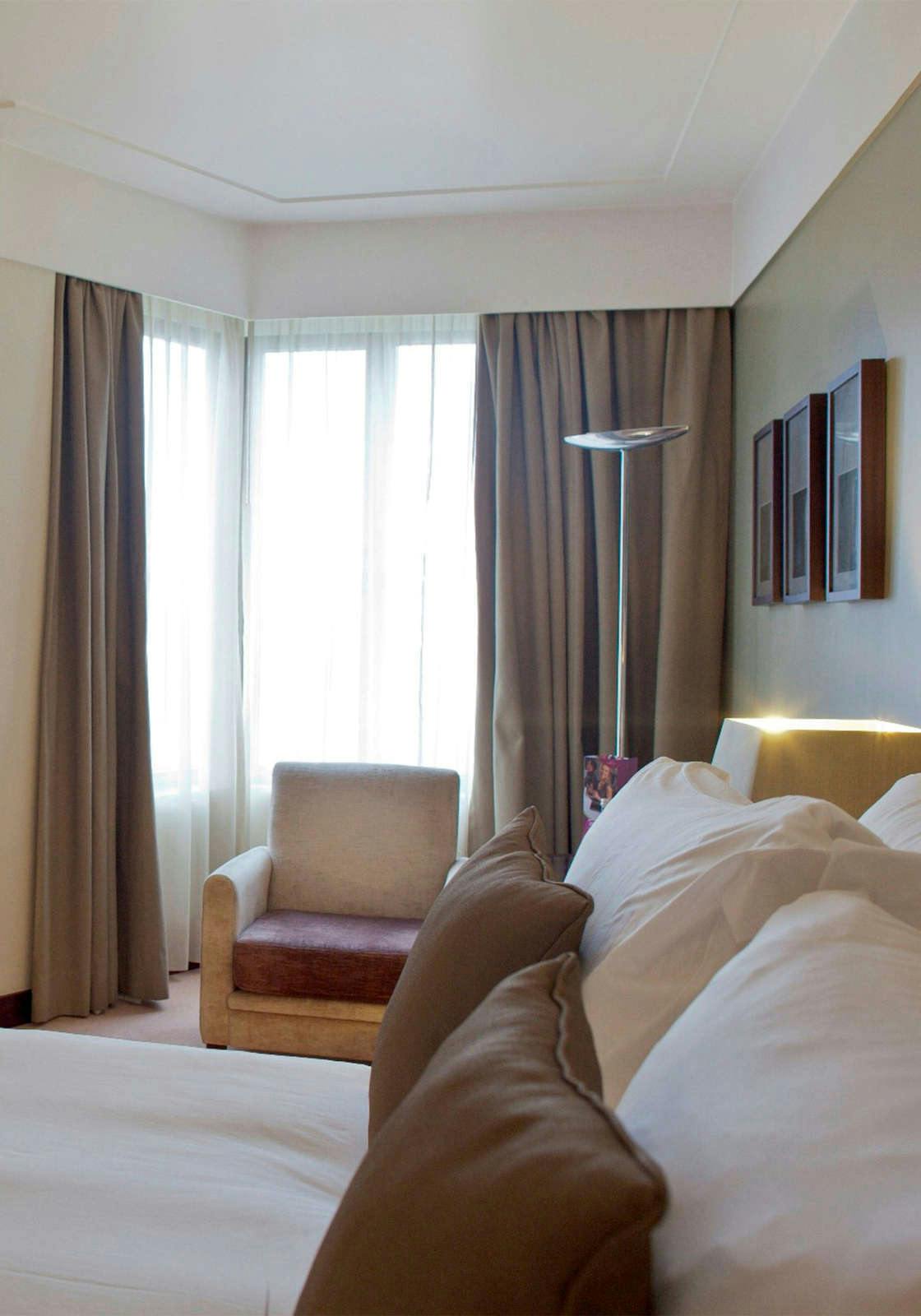 Hotel Crowne Plaza Porto photo 2